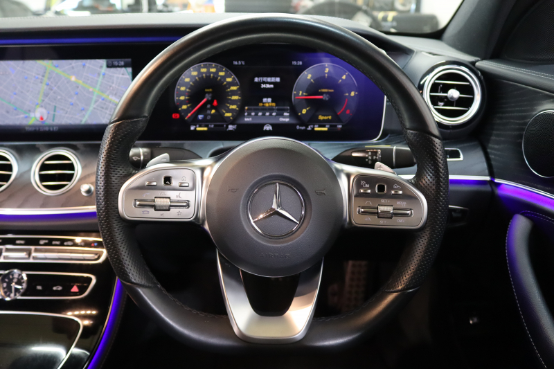 メルセデスベンツ Eクラス E220d AVG AMGﾗｲﾝ ﾚｰﾀﾞｰｾｰﾌﾃｨPKG　中期 ｷｰﾚｽｺﾞｰ 黒本革 ｼｰﾄﾋｰﾀｰ HDDﾅﾋﾞTV ｽﾏﾎ連携 BT音楽 360ｶﾒﾗ PTS LEDﾍｯﾄﾞﾗｲﾄ AMGｴｱﾛ&19AW ﾀﾞｲﾅﾐｯｸｾﾚｸﾄ ﾊﾟﾄﾞﾙｼﾌﾄ 9AT　2年保証