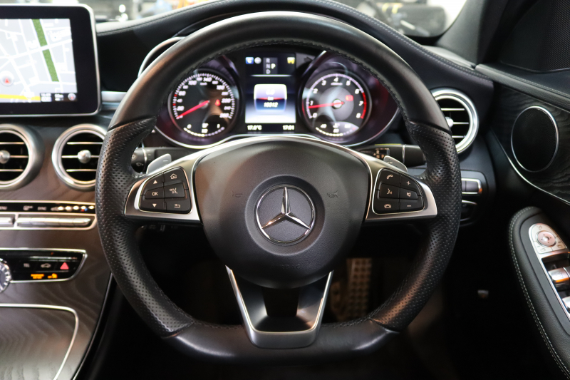 メルセデスベンツ Cクラス C200 AVG AMGﾗｲﾝ ﾚｰﾀﾞｰｾｰﾌﾃｨPKG　中期 C43仕様 ｷｰﾚｽｺﾞｰ 黒革 HDDﾅﾋﾞTV BT音楽 ﾊﾞｯｸｶﾒﾗ PTS DSRC LEDﾍｯﾄﾞﾗｲﾄ AMGｴｱﾛ&18AW C43ｸﾞﾘﾙ ﾄﾗﾝｸｽﾎﾟｲﾗ- ｴｸﾞｿﾞｰｽﾄｴﾝﾄﾞ ﾀﾞｲﾅﾐｯｸS ｴｱｻｽ 9AT　2年保証