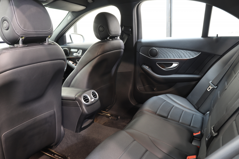 メルセデスベンツ Cクラス C200 AVG AMGﾗｲﾝ ﾚｰﾀﾞｰｾｰﾌﾃｨPKG　中期 C43仕様 ｷｰﾚｽｺﾞｰ 黒革 HDDﾅﾋﾞTV BT音楽 ﾊﾞｯｸｶﾒﾗ PTS DSRC LEDﾍｯﾄﾞﾗｲﾄ AMGｴｱﾛ&18AW C43ｸﾞﾘﾙ ﾄﾗﾝｸｽﾎﾟｲﾗ- ｴｸﾞｿﾞｰｽﾄｴﾝﾄﾞ ﾀﾞｲﾅﾐｯｸS ｴｱｻｽ 9AT　2年保証