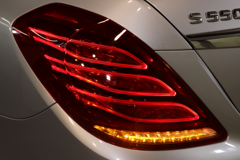 メルセデスベンツ Sクラス S550ﾛﾝｸﾞ AMGｽﾎﾟｰﾂ&ﾚｰﾀﾞｰｾｰﾌﾃｨPKG　中期 ｷｰﾚｽｺﾞｰ 黒本革 ﾍﾞﾝﾁﾚｰﾀｰ ﾊﾟﾉﾗﾏSR ﾍｯﾄﾞｱｯﾌﾟD HDDﾅﾋﾞTV BT音楽 ﾌﾞﾙﾒｽﾀｰ 360ｶﾒﾗ PTS LEDﾗｲﾄ ﾊﾝｽﾞﾌﾘｰA AMGｴｱﾛ&19AW ｴｱｻｽ ｸﾛｰｼﾞﾝｸﾞSP 7AT　2年保証