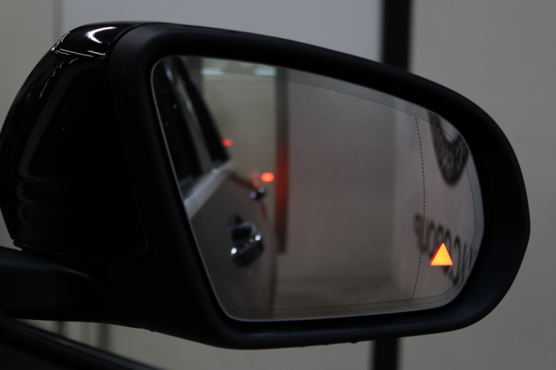 メルセデスベンツ GLC GLC220d 4MATIC AMGﾗｲﾝ ﾚｰﾀﾞｰｾｰﾌﾃｨPKG　後期 ｷｰﾚｽｺﾞｰ ﾚｻﾞｰDINAMICAｼｰﾄ ﾊﾟﾉﾗﾏSR MBUXﾅﾋﾞTV BT音楽 360ｶﾒﾗ PTS LEDﾗｲﾄ ﾊﾝｽﾞﾌﾘｰA AMGｴｱﾛ&19AW ｴｱｻｽ ﾜｲﾔﾚｽ充電 9AT　2年保証