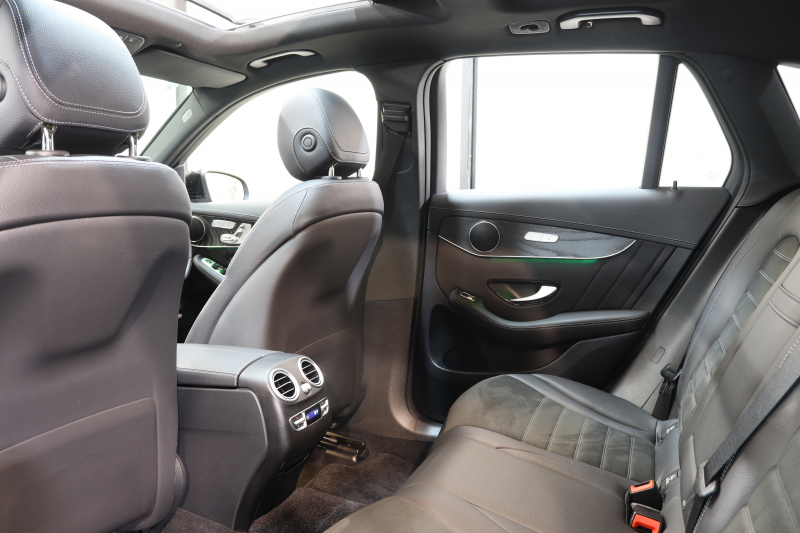 メルセデスベンツ GLC GLC220d 4MATIC AMGﾗｲﾝ ﾚｰﾀﾞｰｾｰﾌﾃｨPKG　後期 ｷｰﾚｽｺﾞｰ ﾚｻﾞｰDINAMICAｼｰﾄ ﾊﾟﾉﾗﾏSR MBUXﾅﾋﾞTV BT音楽 360ｶﾒﾗ PTS LEDﾗｲﾄ ﾊﾝｽﾞﾌﾘｰA AMGｴｱﾛ&19AW ｴｱｻｽ ﾜｲﾔﾚｽ充電 9AT　2年保証