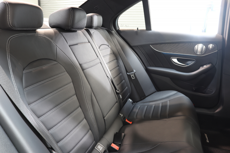 メルセデスベンツ Cクラス C250 ｽﾎﾟｰﾂ ﾚｻﾞｰｴｸｽｸﾙｰｼﾌﾞ&ﾚｰﾀﾞｰｾｰﾌﾃｨPKG ｷｰﾚｽｺﾞｰ 黒本革 HUD HDDﾅﾋﾞTV ﾌﾞﾙﾒｽﾀ BT音楽 ﾊﾞｯｸｶﾒﾗ PTS LEDﾗｲﾄ 自動ﾄﾗﾝｸ ｴｱﾊﾞﾗﾝｽPKG AMGｴｱﾛ&18AW ｴｱｻｽ　2年保証