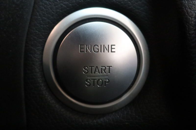 メルセデスベンツ GLC GLC250 4MATIC ｽﾎﾟｰﾂ ﾚｰﾀﾞｰｾｰﾌﾃｨPKG　ｷｰﾚｽｺﾞｰ ﾌﾞﾗｯｸﾚｻﾞｰDINAMICAｼｰﾄ HDDﾅﾋﾞTV&ｷｬﾝｾﾗｰ BT音楽 360ｶﾒﾗ PTS LEDﾗｲﾄ ﾊﾝｽﾞﾌﾘｰA AMGｴｱﾛ&19AW ﾀﾞｲﾅﾐｯｸS ﾊﾟﾅﾒﾘｶｰﾅｸﾞﾘﾙ 9AT　2年保証