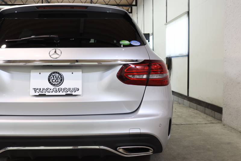 メルセデスベンツ Cクラス C200ｽﾃｰｼｮﾝﾜｺﾞﾝ AVG AMGﾗｲﾝ ﾚｰﾀﾞｰｾｰﾌﾃｨPKG　BSG搭載 後期 ｷｰﾚｽｺﾞｰ 黒革 HDDﾅﾋﾞTV ｽﾏﾎ連携 ﾊﾞｯｸｶﾒﾗ PTS LEDﾗｲﾄ 自動Rｹﾞｰﾄ AMGｴｱﾛ&18AW ﾀﾞｲﾅﾐｯｸS ｴｱｻｽ 9AT　2年保証