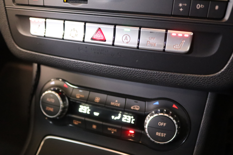 メルセデスベンツ Bクラス B250 4MATIC ｽﾎﾟｰﾂ AMGﾚｻﾞｰｴｸｽｸﾙｰｼﾌﾞ&ﾚｰﾀﾞｰｾｰﾌﾃｨPKG　後期 1ｵｰﾅｰ ｷｰﾚｽｺﾞｰ 黒本革 HDDﾅﾋﾞTV BT音楽 harman/kardon PTS LEDﾗｲﾄ AMGｴｱﾛ&18AW EASY-VARIO PLUS 7AT　2年保証