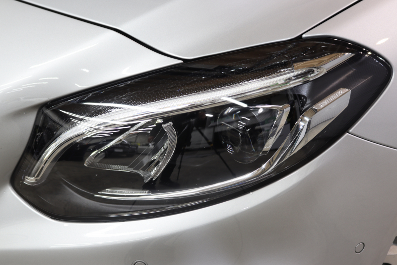 メルセデスベンツ Bクラス B250 4MATIC ｽﾎﾟｰﾂ AMGﾚｻﾞｰｴｸｽｸﾙｰｼﾌﾞ&ﾚｰﾀﾞｰｾｰﾌﾃｨPKG　後期 1ｵｰﾅｰ ｷｰﾚｽｺﾞｰ 黒本革 HDDﾅﾋﾞTV BT音楽 harman/kardon PTS LEDﾗｲﾄ AMGｴｱﾛ&18AW EASY-VARIO PLUS 7AT　2年保証