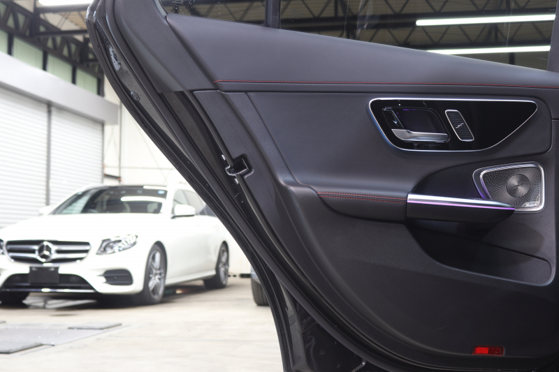 AMG Cクラス C43 4MATIC ｽﾃｰｼｮﾝﾜｺﾞﾝ AMGﾅｲﾄ&ﾚｰﾀﾞｰｾｰﾌﾃｨPKG　BSG搭載 ｷｰﾚｽｺﾞｰ 黒本革 ﾍﾞﾝﾁﾚｰﾀｰ ﾊﾟﾉﾗﾏSR ﾍｯﾄﾞｱｯﾌﾟD MBUXﾅﾋﾞTV&ARﾅﾋﾞ ｽﾏﾎ連携 ﾌﾞﾙﾒｽﾀｰ 360ｶﾒﾗ PTS LEDﾗｲﾄ 自動Rｹﾞｰﾄ AMG専用装備&ﾁｭｰﾆﾝｸﾞﾀﾞｲﾅﾐｯｸS 9AT　2年保証