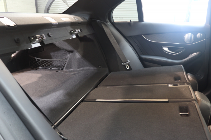 メルセデスベンツ Cクラス C200 AVG AMGﾗｲﾝ ﾚｻﾞｰｴｸｽｸﾙｰｼﾌﾞ&ﾚｰﾀﾞｰｾｰﾌﾃｨPKG　BSG搭載 後期 ｷｰﾚｽｺﾞｰ 黒本革 ﾍｯﾄﾞｱｯﾌﾟD HDDﾅﾋﾞTV ｽﾏﾎ連携 ﾌﾞﾙﾒｽﾀｰ ﾊﾞｯｸｶﾒﾗ PTS LEDﾗｲﾄ ﾊﾝｽﾞﾌﾘｰA AMGｴｱﾛ&18AW ﾀﾞｲﾅﾐｯｸS ｴｱｻｽ 9AT　2年保証