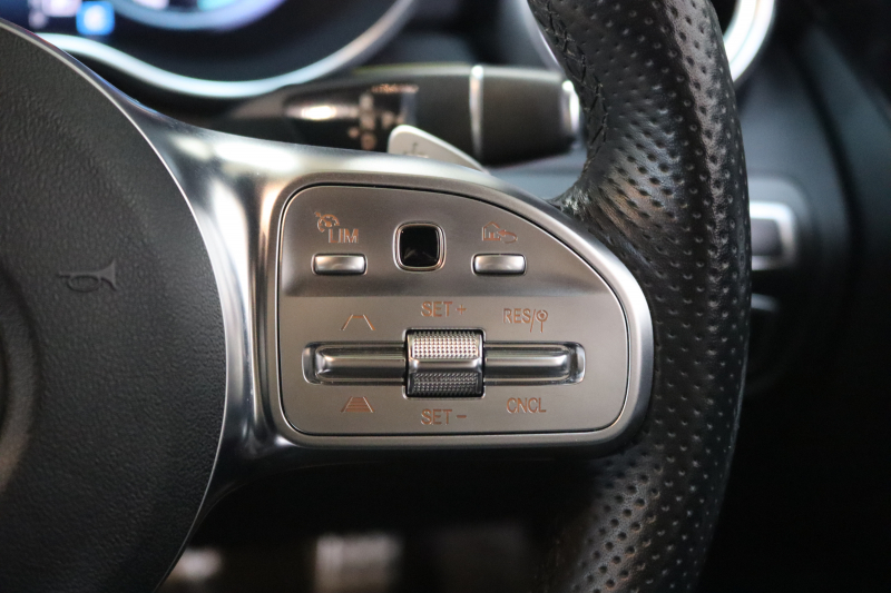 メルセデスベンツ Cクラス C200 AVG AMGﾗｲﾝ ﾚｻﾞｰｴｸｽｸﾙｰｼﾌﾞ&ﾚｰﾀﾞｰｾｰﾌﾃｨPKG　BSG搭載 後期 ｷｰﾚｽｺﾞｰ 黒本革 ﾍｯﾄﾞｱｯﾌﾟD HDDﾅﾋﾞTV ｽﾏﾎ連携 ﾌﾞﾙﾒｽﾀｰ ﾊﾞｯｸｶﾒﾗ PTS LEDﾗｲﾄ ﾊﾝｽﾞﾌﾘｰA AMGｴｱﾛ&18AW ﾀﾞｲﾅﾐｯｸS ｴｱｻｽ 9AT　2年保証