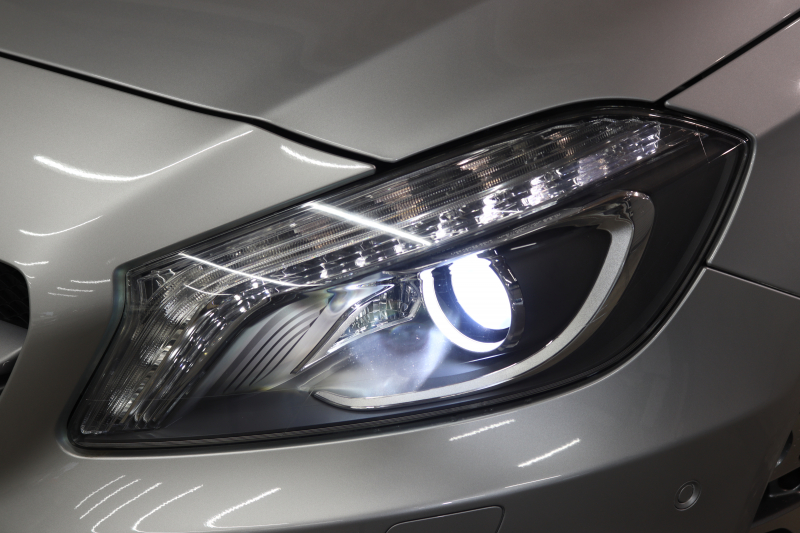 AMG Aクラス A45 4MATIC AMGｴｸｽｸﾙｰｼﾌﾞ&ﾚｰﾀﾞｰｾｰﾌﾃｨPKG　黒本革 ｼｰﾄﾋｰﾀｰ HDDﾅﾋﾞTV BT音楽 ﾊﾞｯｸｶﾒﾗ PTS ｷｾﾉﾝ AMG専用装備&ﾁｭｰﾆﾝｸﾞ 7AT　2年保証