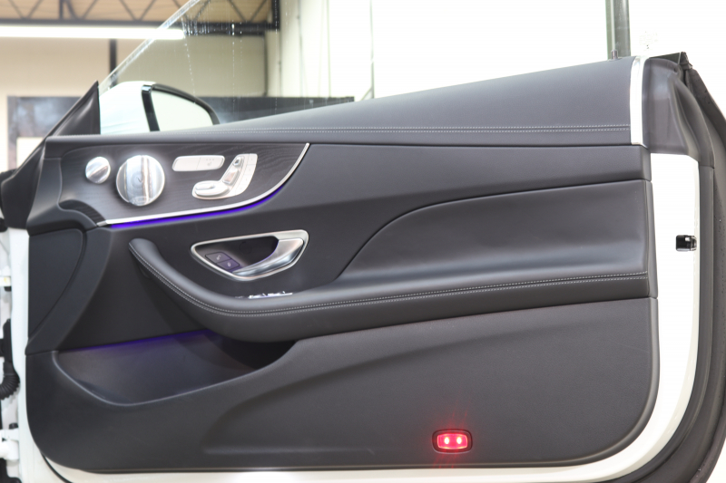 メルセデスベンツ Eクラス E200ｸｰﾍﾟ ｽﾎﾟｰﾂ ﾚｻﾞｰ&ﾚｰﾀﾞｰｾｰﾌﾃｨPKG　BSG搭載 後期 1ｵｰﾅｰ ｷｰﾚｽｺﾞｰ 黒本革 ﾊﾟﾉﾗﾏSR ﾍｯﾄﾞｱｯﾌﾟD MBUXﾅﾋﾞTV ｽﾏﾎ連携 ﾌﾞﾙﾒｽﾀｰ 360ｶﾒﾗ PTS LEDﾗｲﾄ AMGｴｱﾛ&19AW ﾀﾞｲﾅﾐｯｸS 9AT　2年保証