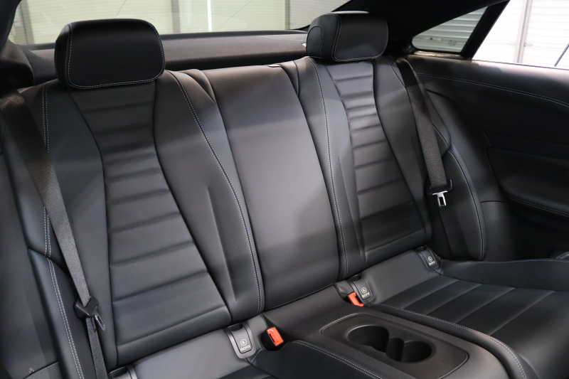 メルセデスベンツ Eクラス E200ｸｰﾍﾟ ｽﾎﾟｰﾂ ﾚｻﾞｰ&ﾚｰﾀﾞｰｾｰﾌﾃｨPKG　BSG搭載 後期 1ｵｰﾅｰ ｷｰﾚｽｺﾞｰ 黒本革 ﾊﾟﾉﾗﾏSR ﾍｯﾄﾞｱｯﾌﾟD MBUXﾅﾋﾞTV ｽﾏﾎ連携 ﾌﾞﾙﾒｽﾀｰ 360ｶﾒﾗ PTS LEDﾗｲﾄ AMGｴｱﾛ&19AW ﾀﾞｲﾅﾐｯｸS 9AT　2年保証