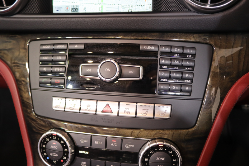 メルセデスベンツ SLクラス SL350 AMGｽﾎﾟｰﾂ&ﾚｰﾀﾞｰｾｰﾌﾃｨPKG　ｷｰﾚｽｺﾞｰ 赤本革 ｴｱｽｶｰﾌ ﾏｼﾞｯｸｽｶｲR HDDﾅﾋﾞTV BT音楽 ﾊﾞｯｸｶﾒﾗ PTS ｷｾﾉﾝ ﾊﾝｽﾞﾌﾘｰA AMGｴｱﾛ&19AW 7AT 希少色ﾃﾉﾗｲﾄｸﾞﾚｰ　2年保証