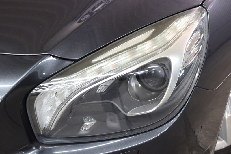 メルセデスベンツ SLクラス SL350 AMGｽﾎﾟｰﾂ&ﾚｰﾀﾞｰｾｰﾌﾃｨPKG　ｷｰﾚｽｺﾞｰ 赤本革 ｴｱｽｶｰﾌ ﾏｼﾞｯｸｽｶｲR HDDﾅﾋﾞTV BT音楽 ﾊﾞｯｸｶﾒﾗ PTS ｷｾﾉﾝ ﾊﾝｽﾞﾌﾘｰA AMGｴｱﾛ&19AW 7AT 希少色ﾃﾉﾗｲﾄｸﾞﾚｰ　2年保証