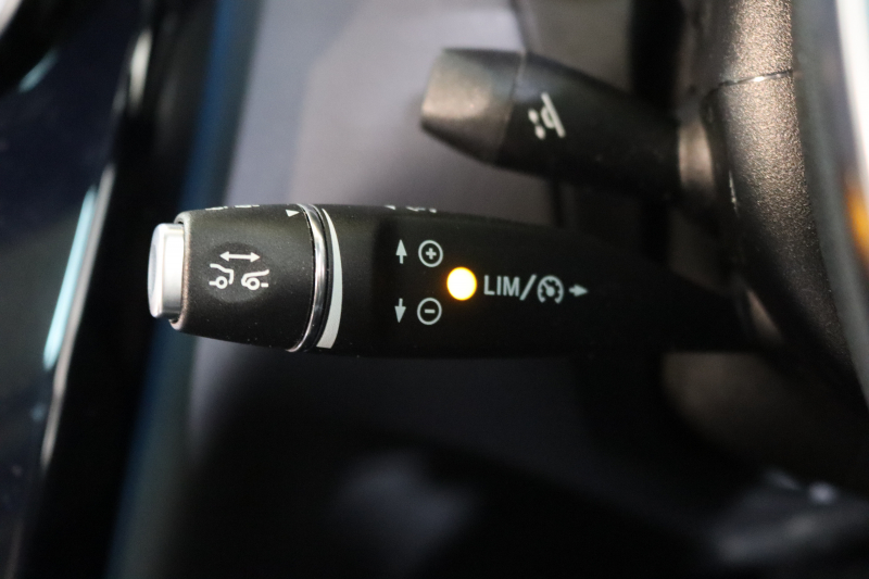 メルセデスベンツ GLC GLC250 4MATIC ｽﾎﾟｰﾂ 本革仕様 ﾚｰﾀﾞｰｾｰﾌﾃｨPKG　ｷｰﾚｽｺﾞｰ 黒本革 ﾊﾟﾉﾗﾏSR ﾍｯﾄﾞｱｯﾌﾟD HDDﾅﾋﾞTV BT音楽 ﾌﾞﾙﾒｽﾀｰ 360ｶﾒﾗ PTS LEDﾗｲﾄ ﾊﾝｽﾞﾌﾘｰA AMGｴｱﾛ&19AW ﾀﾞｲﾅﾐｯｸS 9AT　2年保証