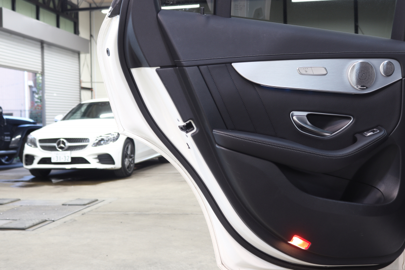 メルセデスベンツ GLC GLC250 4MATIC ｽﾎﾟｰﾂ 本革仕様 ﾚｰﾀﾞｰｾｰﾌﾃｨPKG　ｷｰﾚｽｺﾞｰ 黒本革 ﾊﾟﾉﾗﾏSR ﾍｯﾄﾞｱｯﾌﾟD HDDﾅﾋﾞTV BT音楽 ﾌﾞﾙﾒｽﾀｰ 360ｶﾒﾗ PTS LEDﾗｲﾄ ﾊﾝｽﾞﾌﾘｰA AMGｴｱﾛ&19AW ﾀﾞｲﾅﾐｯｸS 9AT　2年保証