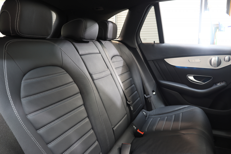 メルセデスベンツ GLC GLC250 4MATIC ｽﾎﾟｰﾂ 本革仕様 ﾚｰﾀﾞｰｾｰﾌﾃｨPKG　ｷｰﾚｽｺﾞｰ 黒本革 ﾊﾟﾉﾗﾏSR ﾍｯﾄﾞｱｯﾌﾟD HDDﾅﾋﾞTV BT音楽 ﾌﾞﾙﾒｽﾀｰ 360ｶﾒﾗ PTS LEDﾗｲﾄ ﾊﾝｽﾞﾌﾘｰA AMGｴｱﾛ&19AW ﾀﾞｲﾅﾐｯｸS 9AT　2年保証