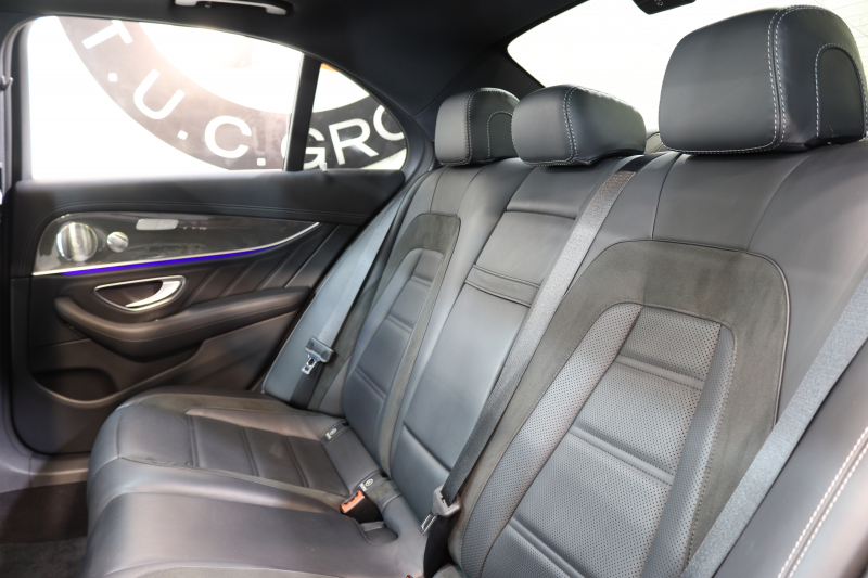 AMG Eクラス E53 4MATIC+ ｴｸｽｸﾙｰｼﾌﾞ&ﾚｰﾀﾞｰｾｰﾌﾃｨPKG　ISG搭載 後期 ｷｰﾚｽｺﾞｰ 黒本革 ﾍﾞﾝﾁﾚｰﾀｰ ﾊﾟﾉﾗﾏSR ﾍｯﾄﾞｱｯﾌﾟD MBUXﾅﾋﾞTV ｽﾏﾎ連携 ﾌﾞﾙﾒｽﾀｰ 360ｶﾒﾗ PTS LEDﾗｲﾄ 自動ﾄﾗﾝｸ AMG専用装備&ﾁｭｰﾆﾝｸﾞ ｸﾛｰｼﾞﾝｸﾞS 9AT　2年保証