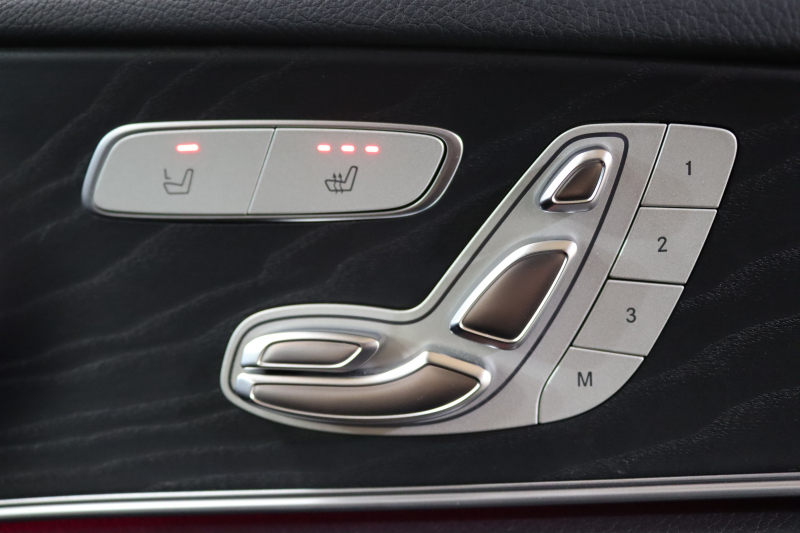 メルセデスベンツ Eクラス E220d AVG AMGﾗｲﾝ ｴｸｽｸﾙｰｼﾌﾞ&ﾚｰﾀﾞｰｾｰﾌﾃｨPKG　中期 MEｺﾈｸﾄ ｷｰﾚｽｺﾞｰ 黒本革 ｼｰﾄﾋｰﾀｰ HUD HDDﾅﾋﾞTV ｽﾏﾎ連携 ﾌﾞﾙﾒｽﾀｰ 360ｶﾒﾗ PTS LEDﾍｯﾄﾞﾗｲﾄ AMGｴｱﾛ&19AW ﾀﾞｲﾅﾐｯｸｾﾚｸﾄ ﾊﾟﾄﾞﾙｼﾌﾄ 9AT　2年保証