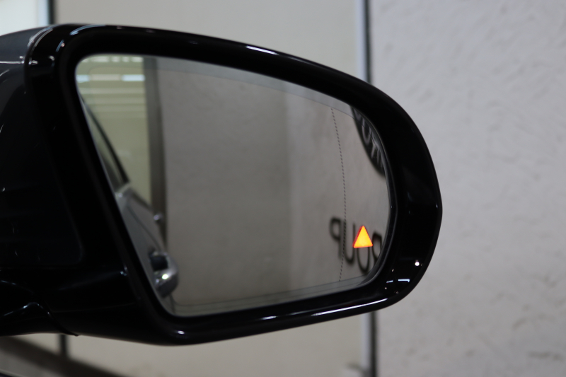 メルセデスベンツ Eクラス E220d AVG AMGﾗｲﾝ ｴｸｽｸﾙｰｼﾌﾞ&ﾚｰﾀﾞｰｾｰﾌﾃｨPKG　中期 MEｺﾈｸﾄ ｷｰﾚｽｺﾞｰ 黒本革 ｼｰﾄﾋｰﾀｰ HUD HDDﾅﾋﾞTV ｽﾏﾎ連携 ﾌﾞﾙﾒｽﾀｰ 360ｶﾒﾗ PTS LEDﾍｯﾄﾞﾗｲﾄ AMGｴｱﾛ&19AW ﾀﾞｲﾅﾐｯｸｾﾚｸﾄ ﾊﾟﾄﾞﾙｼﾌﾄ 9AT　2年保証