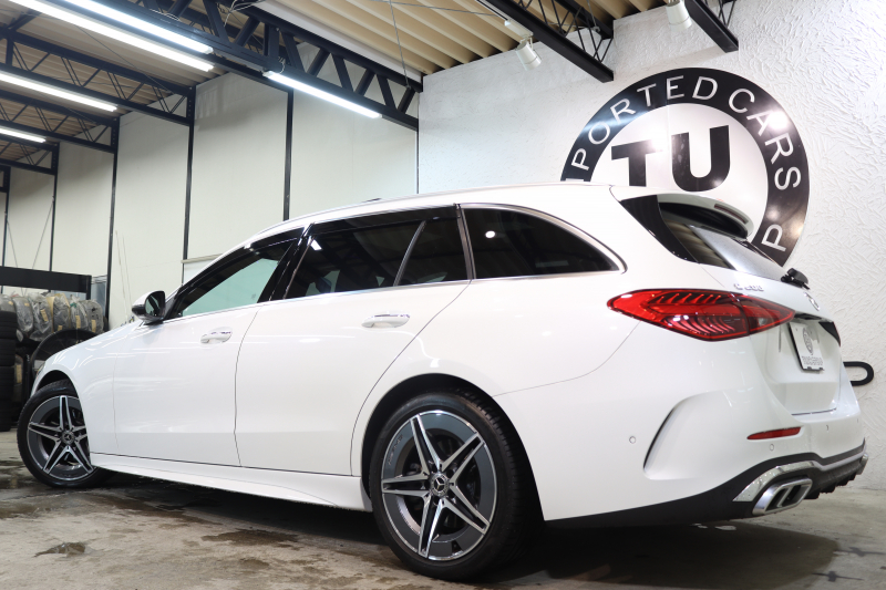 メルセデスベンツ Cクラス C200ｽﾃｰｼｮﾝﾜｺﾞﾝ AVG AMGﾗｲﾝ ﾚｻﾞｰｴｸｽｸﾙｰｼﾌﾞ&ﾍﾞｰｼｯｸ&ﾚｰﾀﾞｰｾｰﾌﾃｨPKG　ISG搭載 ｷｰﾚｽｺﾞｰ 赤/黒本革 ﾊﾟﾉﾗﾏSR ﾍｯﾄﾞｱｯﾌﾟD MBUXﾅﾋﾞTV&ARﾅﾋﾞ ｽﾏﾎ連携 360ｶﾒﾗ PTS LEDﾗｲﾄ 自動Rｹﾞｰﾄ AMGｴｱﾛ&18AW 9AT　2年保証