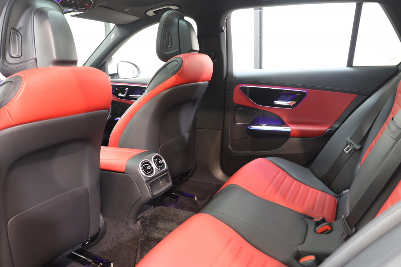 メルセデスベンツ Cクラス C200ｽﾃｰｼｮﾝﾜｺﾞﾝ AVG AMGﾗｲﾝ ﾚｻﾞｰｴｸｽｸﾙｰｼﾌﾞ&ﾍﾞｰｼｯｸ&ﾚｰﾀﾞｰｾｰﾌﾃｨPKG　ISG搭載 ｷｰﾚｽｺﾞｰ 赤/黒本革 ﾊﾟﾉﾗﾏSR ﾍｯﾄﾞｱｯﾌﾟD MBUXﾅﾋﾞTV&ARﾅﾋﾞ ｽﾏﾎ連携 360ｶﾒﾗ PTS LEDﾗｲﾄ 自動Rｹﾞｰﾄ AMGｴｱﾛ&18AW 9AT　2年保証