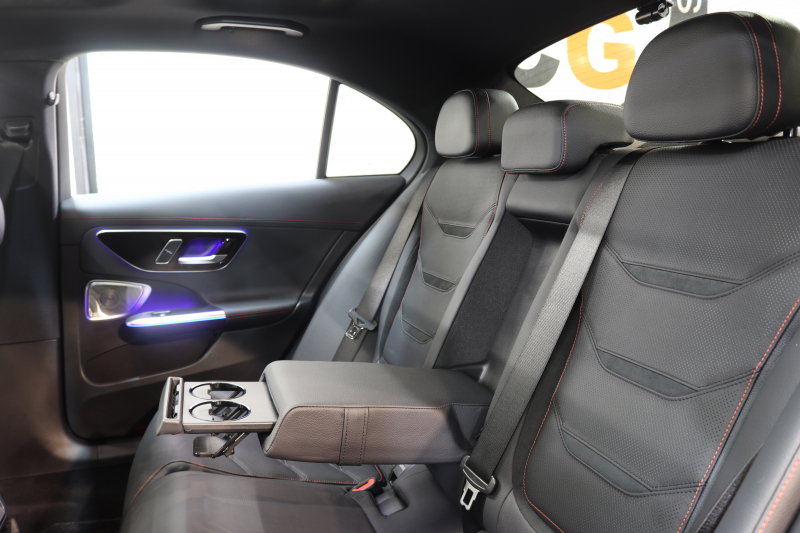 AMG Cクラス C43 4MATIC AMGﾅｲﾄ&ﾚｰﾀﾞｰｾｰﾌﾃｨPKG　BSG搭載 MEｺﾈｸﾄ ｷｰﾚｽｺﾞｰ 黒本革 ﾍﾞﾝﾁﾚｰﾀｰ ﾊﾟﾉﾗﾏSR ﾍｯﾄﾞｱｯﾌﾟD MBUXﾅﾋﾞTV&ARﾅﾋﾞ ｽﾏﾎ連携 ﾌﾞﾙﾒｽﾀｰ 360ｶﾒﾗ PTS LEDﾗｲﾄ 自動ﾄﾗﾝｸ AMG専用装備&ﾁｭｰﾆﾝｸﾞ ﾘｱｱｸｽﾙｽﾃｱ 9AT　2年保証