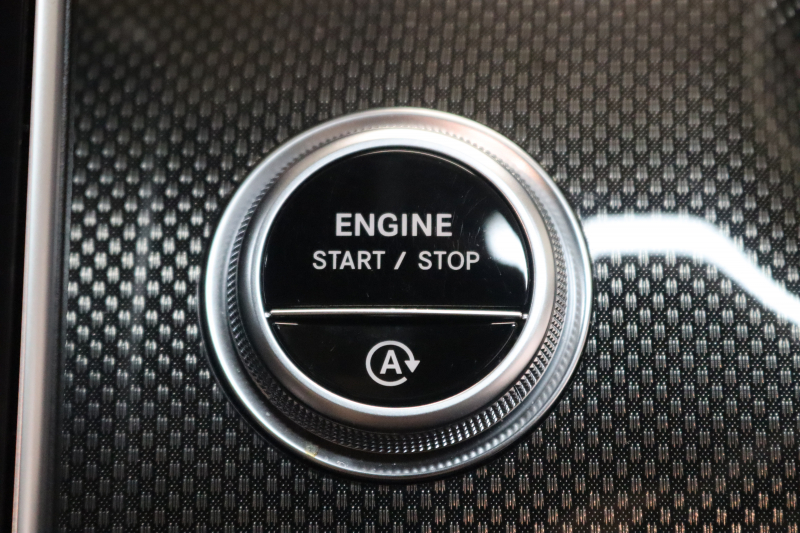 AMG Cクラス C43 4MATIC AMGﾅｲﾄ&ﾚｰﾀﾞｰｾｰﾌﾃｨPKG　BSG搭載 MEｺﾈｸﾄ ｷｰﾚｽｺﾞｰ 黒本革 ﾍﾞﾝﾁﾚｰﾀｰ ﾊﾟﾉﾗﾏSR ﾍｯﾄﾞｱｯﾌﾟD MBUXﾅﾋﾞTV&ARﾅﾋﾞ ｽﾏﾎ連携 ﾌﾞﾙﾒｽﾀｰ 360ｶﾒﾗ PTS LEDﾗｲﾄ 自動ﾄﾗﾝｸ AMG専用装備&ﾁｭｰﾆﾝｸﾞ ﾘｱｱｸｽﾙｽﾃｱ 9AT　2年保証