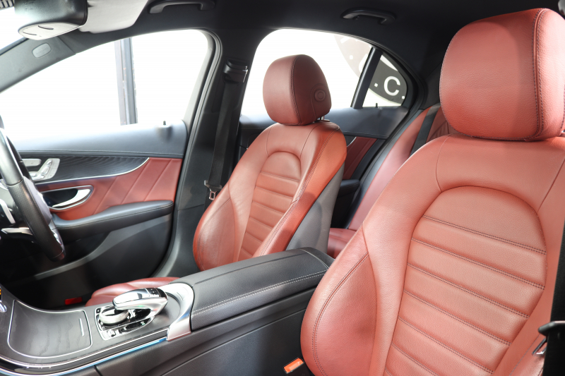 メルセデスベンツ Cクラス C200 AVG AMGﾗｲﾝ ﾚｻﾞｰｴｸｽｸﾙｰｼﾌﾞ&ﾚｰﾀﾞｰｾｰﾌﾃｨPKG　ｷｰﾚｽｺﾞｰ 赤本革 HDDﾅﾋﾞTV BT音楽 ﾊﾞｯｸｶﾒﾗ PTS LEDﾗｲﾄ ﾊﾝｽﾞﾌﾘｰA AMGｴｱﾛ&18AW ﾀﾞｲﾅﾐｯｸS ｴｱｻｽ　2年保証