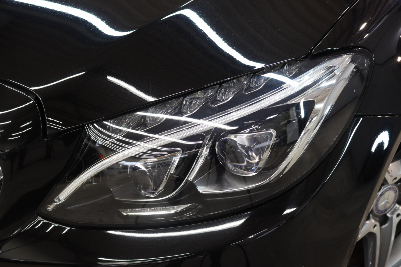 メルセデスベンツ Cクラス C200 AVG AMGﾗｲﾝ ﾚｻﾞｰｴｸｽｸﾙｰｼﾌﾞ&ﾚｰﾀﾞｰｾｰﾌﾃｨPKG　ｷｰﾚｽｺﾞｰ 赤本革 HDDﾅﾋﾞTV BT音楽 ﾊﾞｯｸｶﾒﾗ PTS LEDﾗｲﾄ ﾊﾝｽﾞﾌﾘｰA AMGｴｱﾛ&18AW ﾀﾞｲﾅﾐｯｸS ｴｱｻｽ　2年保証