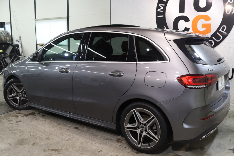 メルセデスベンツ Bクラス B200d AMGﾗｲﾝ AMGﾚｻﾞｰｴｸｽｸﾙｰｼﾌﾞ&ｱﾄﾞﾊﾞﾝｽﾄﾞ&ﾅﾋﾞｹﾞｰｼｮﾝ&ﾚｰﾀﾞｰｾｰﾌﾃｨPKG　1ｵｰﾅｰ ｷｰﾚｽｺﾞｰ 赤/黒本革 ﾊﾟﾉﾗﾏSR HUD MBUXﾅﾋﾞTV BT音楽 360ｶﾒﾗ PTS LEDﾗｲﾄ 自動Rｹﾞｰﾄ AMGｴｱﾛ&18AW ﾜｲﾔﾚｽ充電 8AT 希少色ﾏｳﾝﾃﾝｸﾞﾚｰ　2年保証