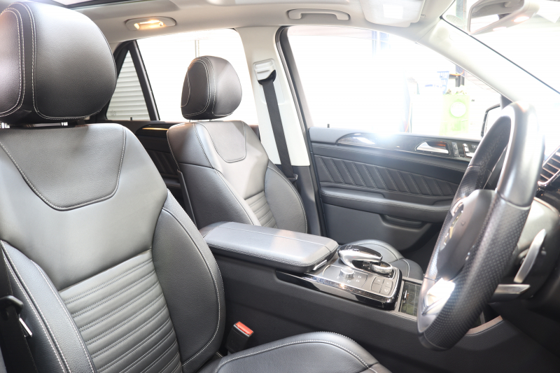 メルセデスベンツ GLE GLE350d 4MATIC ｽﾎﾟｰﾂ ｴｸｽｸﾙｰｼﾌﾞ&ﾚｰﾀﾞｰｾｰﾌﾃｨPKG　ｷｰﾚｽｺﾞｰ 黒本革 ﾊﾟﾉﾗﾏSR HDDﾅﾋﾞTV BT音楽 harman/kardon 360ｶﾒﾗ PTS LEDﾗｲﾄ 自動Rｹﾞｰﾄ AMGｴｱﾛ&20AW ﾀﾞｲﾅﾐｯｸS 9AT　2年保証