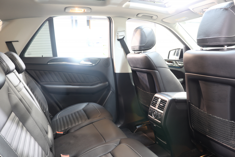 メルセデスベンツ GLE GLE350d 4MATIC ｽﾎﾟｰﾂ ｴｸｽｸﾙｰｼﾌﾞ&ﾚｰﾀﾞｰｾｰﾌﾃｨPKG　ｷｰﾚｽｺﾞｰ 黒本革 ﾊﾟﾉﾗﾏSR HDDﾅﾋﾞTV BT音楽 harman/kardon 360ｶﾒﾗ PTS LEDﾗｲﾄ 自動Rｹﾞｰﾄ AMGｴｱﾛ&20AW ﾀﾞｲﾅﾐｯｸS 9AT　2年保証