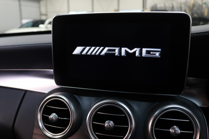 AMG Cクラス C43 4MATIC ｴｸｽｸﾙｰｼﾌﾞ&ﾚｰﾀﾞｰｾｰﾌﾃｨPKG　中期 ｷｰﾚｽｺﾞｰ 黒本革 ﾍｯﾄﾞｱｯﾌﾟD HDDﾅﾋﾞTV BT音楽 ﾌﾞﾙﾒｽﾀｰ ﾊﾞｯｸｶﾒﾗ PTS LEDﾗｲﾄ ﾊﾝｽﾞﾌﾘｰA AMG専用装備&ﾁｭｰﾆﾝｸﾞ 9AT　2年保証