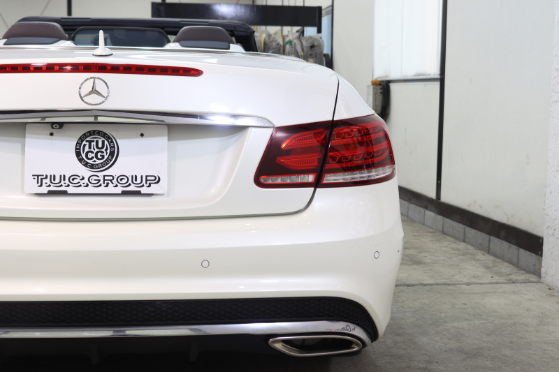 メルセデスベンツ Eクラス E250ｶﾌﾞﾘｵﾚ AMGｽﾎﾟｰﾂ&ﾚｰﾀﾞｰｾｰﾌﾃｨPKG　後期 ｷｰﾚｽｺﾞｰ 茶本革 ｴｱｽｶｰﾌ HDDﾅﾋﾞTV&ｷｬﾝｾﾗｰ BT音楽 360ｶﾒﾗ PTS LEDﾗｲﾄ AMGｴｱﾛ&18AW ｴｱｷｬｯﾌﾟ ﾄﾞﾗﾌﾄｽﾄｯﾌﾟ 茶幌 7AT　2年保証