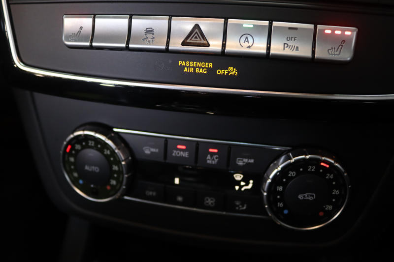 メルセデスベンツ GLE GLE350d 4MATIC ｽﾎﾟｰﾂ ﾚｰﾀﾞｰｾｰﾌﾃｨPKG　ｷｰﾚｽｺﾞｰ 黒本革 ﾊﾟﾉﾗﾏSR HDDﾅﾋﾞTV ｽﾏﾎ連携 harman/kardon 360ｶﾒﾗ PTS LEDﾗｲﾄ 自動Rｹﾞｰﾄ AMGｴｱﾛ&20AW ﾊﾟﾅﾒﾘｶｰﾅｸﾞﾘﾙ ﾌﾞﾗｯｸｻｲﾄﾞﾎﾞｰﾄﾞ 9AT　2年保証