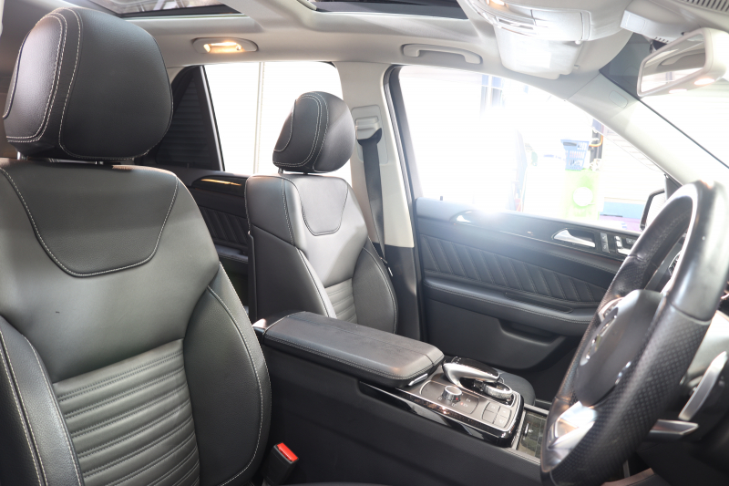 メルセデスベンツ GLE GLE350d 4MATIC ｽﾎﾟｰﾂ ﾚｰﾀﾞｰｾｰﾌﾃｨPKG　ｷｰﾚｽｺﾞｰ 黒本革 ﾊﾟﾉﾗﾏSR HDDﾅﾋﾞTV ｽﾏﾎ連携 harman/kardon 360ｶﾒﾗ PTS LEDﾗｲﾄ 自動Rｹﾞｰﾄ AMGｴｱﾛ&20AW ﾊﾟﾅﾒﾘｶｰﾅｸﾞﾘﾙ ﾌﾞﾗｯｸｻｲﾄﾞﾎﾞｰﾄﾞ 9AT　2年保証