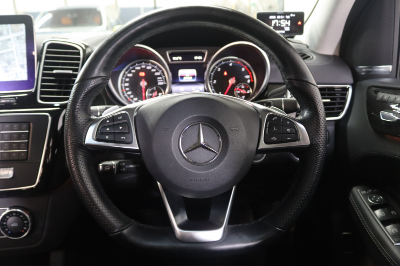 メルセデスベンツ GLE GLE350d 4MATIC ｽﾎﾟｰﾂ ﾚｰﾀﾞｰｾｰﾌﾃｨPKG　ｷｰﾚｽｺﾞｰ 黒本革 ﾊﾟﾉﾗﾏSR HDDﾅﾋﾞTV ｽﾏﾎ連携 harman/kardon 360ｶﾒﾗ PTS LEDﾗｲﾄ 自動Rｹﾞｰﾄ AMGｴｱﾛ&20AW ﾊﾟﾅﾒﾘｶｰﾅｸﾞﾘﾙ ﾌﾞﾗｯｸｻｲﾄﾞﾎﾞｰﾄﾞ 9AT　2年保証