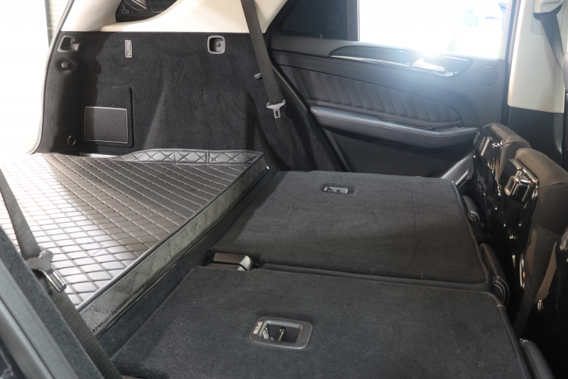 メルセデスベンツ GLE GLE350d 4MATIC ｽﾎﾟｰﾂ ﾚｰﾀﾞｰｾｰﾌﾃｨPKG　ｷｰﾚｽｺﾞｰ 黒本革 ﾊﾟﾉﾗﾏSR HDDﾅﾋﾞTV ｽﾏﾎ連携 harman/kardon 360ｶﾒﾗ PTS LEDﾗｲﾄ 自動Rｹﾞｰﾄ AMGｴｱﾛ&20AW ﾊﾟﾅﾒﾘｶｰﾅｸﾞﾘﾙ ﾌﾞﾗｯｸｻｲﾄﾞﾎﾞｰﾄﾞ 9AT　2年保証