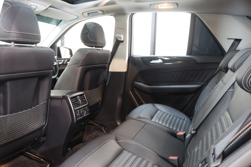 メルセデスベンツ GLE GLE350d 4MATIC ｽﾎﾟｰﾂ ﾚｰﾀﾞｰｾｰﾌﾃｨPKG　ｷｰﾚｽｺﾞｰ 黒本革 ﾊﾟﾉﾗﾏSR HDDﾅﾋﾞTV ｽﾏﾎ連携 harman/kardon 360ｶﾒﾗ PTS LEDﾗｲﾄ 自動Rｹﾞｰﾄ AMGｴｱﾛ&20AW ﾊﾟﾅﾒﾘｶｰﾅｸﾞﾘﾙ ﾌﾞﾗｯｸｻｲﾄﾞﾎﾞｰﾄﾞ 9AT　2年保証