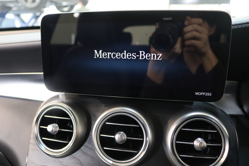 メルセデスベンツ GLC GLC220d 4MATIC AMGﾗｲﾝ ﾚｰﾀﾞｰｾｰﾌﾃｨPKG　後期 ｷｰﾚｽｺﾞｰ ﾌﾞﾗｯｸﾚｻﾞｰDINAMICAｼｰﾄ ﾊﾟﾉﾗﾏSR MBUXﾅﾋﾞTV BT音楽 360ｶﾒﾗ PTS LEDﾗｲﾄ ﾊﾝｽﾞﾌﾘｰA AMGｴｱﾛ&19AW ｴｱｻｽ ﾜｲﾔﾚｽ充電 9AT　2年保証