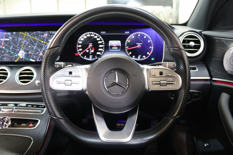 メルセデスベンツ Eクラス E300ｽﾃｰｼｮﾝﾜｺﾞﾝ AVG ｽﾎﾟｰﾂ ｴｸｽｸﾙｰｼﾌﾞ&ﾚｰﾀﾞｰｾｰﾌﾃｨPKG　中期 NEWｽﾃｱﾘﾝｸﾞ ｷｰﾚｽｺﾞｰ 黒本革 ﾊﾟﾉﾗﾏSR ﾍｯﾄﾞｱｯﾌﾟD HDDﾅﾋﾞTV ｽﾏﾎ連携 ﾌﾞﾙﾒｽﾀｰ 360ｶﾒﾗ PTS LEDﾗｲﾄ ﾊﾝｽﾞﾌﾘｰA AMGｴｱﾛ&19AW ﾀﾞｲﾅﾐｯｸS 9AT　2年保証