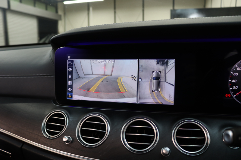 メルセデスベンツ Eクラス E300ｽﾃｰｼｮﾝﾜｺﾞﾝ AVG ｽﾎﾟｰﾂ ｴｸｽｸﾙｰｼﾌﾞ&ﾚｰﾀﾞｰｾｰﾌﾃｨPKG　中期 NEWｽﾃｱﾘﾝｸﾞ ｷｰﾚｽｺﾞｰ 黒本革 ﾊﾟﾉﾗﾏSR ﾍｯﾄﾞｱｯﾌﾟD HDDﾅﾋﾞTV ｽﾏﾎ連携 ﾌﾞﾙﾒｽﾀｰ 360ｶﾒﾗ PTS LEDﾗｲﾄ ﾊﾝｽﾞﾌﾘｰA AMGｴｱﾛ&19AW ﾀﾞｲﾅﾐｯｸS 9AT　2年保証