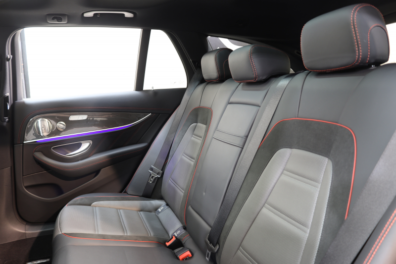 AMG Eクラス E53ｽﾃｰｼｮﾝﾜｺﾞﾝ 4MATIC+ ｴｸｽｸﾙｰｼﾌﾞ&ﾚｰﾀﾞｰｾｰﾌﾃｨPKG　ISG搭載 後期 ｷｰﾚｽｺﾞｰ 黒本革 ﾍﾞﾝﾁﾚｰﾀｰ ﾊﾟﾉﾗﾏSR HUD MBUXﾅﾋﾞTV&ｷｬﾝｾﾗｰ ｽﾏﾎ連携 ﾌﾞﾙﾒｽﾀｰ 360ｶﾒﾗ LEDﾗｲﾄ 自動Rｹﾞｰﾄ AMG専用装備&ﾁｭｰﾆﾝｸﾞ 9AT 希少色ｾﾚﾅｲﾄｸﾞﾚｰ　2年保証