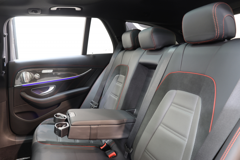 AMG Eクラス E53ｽﾃｰｼｮﾝﾜｺﾞﾝ 4MATIC+ ｴｸｽｸﾙｰｼﾌﾞ&ﾚｰﾀﾞｰｾｰﾌﾃｨPKG　ISG搭載 後期 ｷｰﾚｽｺﾞｰ 黒本革 ﾍﾞﾝﾁﾚｰﾀｰ ﾊﾟﾉﾗﾏSR HUD MBUXﾅﾋﾞTV&ｷｬﾝｾﾗｰ ｽﾏﾎ連携 ﾌﾞﾙﾒｽﾀｰ 360ｶﾒﾗ LEDﾗｲﾄ 自動Rｹﾞｰﾄ AMG専用装備&ﾁｭｰﾆﾝｸﾞ 9AT 希少色ｾﾚﾅｲﾄｸﾞﾚｰ　2年保証