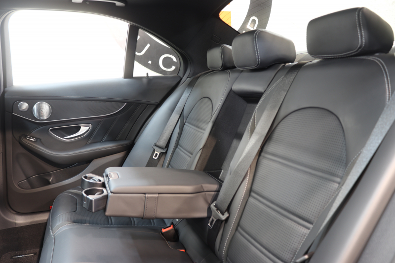 AMG Cクラス C63 ｴｸｽｸﾙｰｼﾌﾞ&ﾚｰﾀﾞｰｾｰﾌﾃｨPKG　ｷｰﾚｽｺﾞｰ 黒本革 ﾊﾟﾉﾗﾏSR HDDﾅﾋﾞTV BT音楽 ﾌﾞﾙﾒｽﾀｰ ﾊﾞｯｸｶﾒﾗ PTS LEDﾗｲﾄ ﾊﾝｽﾞﾌﾘｰA AMG専用装備&ﾁｭｰﾆﾝｸﾞﾀﾞｲﾅﾐｯｸｾﾚｸﾄ　2年保証