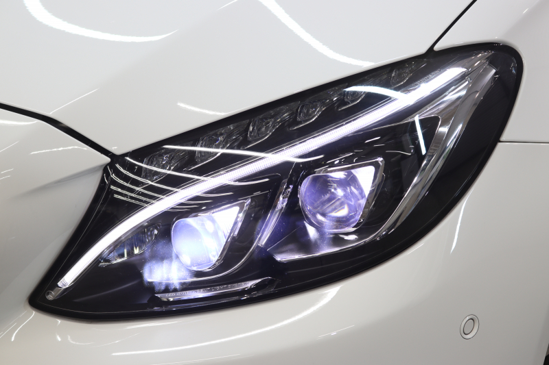 AMG Cクラス C63 ｴｸｽｸﾙｰｼﾌﾞ&ﾚｰﾀﾞｰｾｰﾌﾃｨPKG　ｷｰﾚｽｺﾞｰ 黒本革 ﾊﾟﾉﾗﾏSR HDDﾅﾋﾞTV BT音楽 ﾌﾞﾙﾒｽﾀｰ ﾊﾞｯｸｶﾒﾗ PTS LEDﾗｲﾄ ﾊﾝｽﾞﾌﾘｰA AMG専用装備&ﾁｭｰﾆﾝｸﾞﾀﾞｲﾅﾐｯｸｾﾚｸﾄ　2年保証