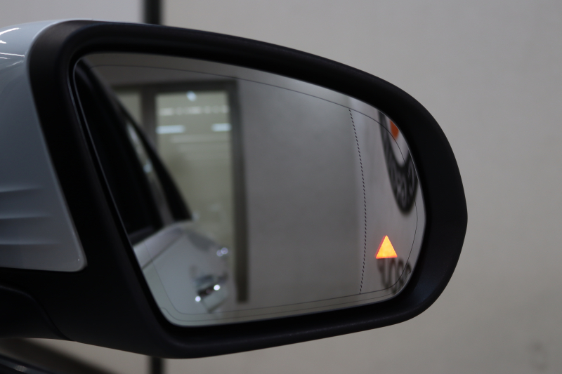 AMG Cクラス C63 ｴｸｽｸﾙｰｼﾌﾞ&ﾚｰﾀﾞｰｾｰﾌﾃｨPKG　ｷｰﾚｽｺﾞｰ 黒本革 ﾊﾟﾉﾗﾏSR HDDﾅﾋﾞTV BT音楽 ﾌﾞﾙﾒｽﾀｰ ﾊﾞｯｸｶﾒﾗ PTS LEDﾗｲﾄ ﾊﾝｽﾞﾌﾘｰA AMG専用装備&ﾁｭｰﾆﾝｸﾞﾀﾞｲﾅﾐｯｸｾﾚｸﾄ　2年保証