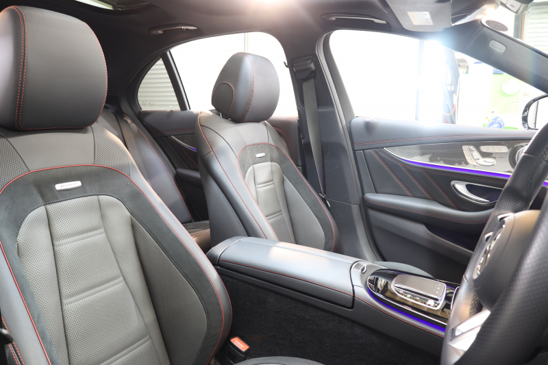 AMG Eクラス E53 4MATIC+ ｴｸｽｸﾙｰｼﾌﾞ&ﾚｰﾀﾞｰｾｰﾌﾃｨPKG　ISG搭載 後期 1ｵｰﾅｰ 黒本革 ﾍﾞﾝﾁﾚｰﾀｰ ﾊﾟﾉﾗﾏSR ﾍｯﾄﾞｱｯﾌﾟD MBUXﾅﾋﾞTV ｽﾏﾎ連携 ﾌﾞﾙﾒｽﾀｰ 360ｶﾒﾗ PTS LEDﾗｲﾄ 自動ﾄﾗﾝｸ AMG専用装備&ﾁｭｰﾆﾝｸﾞ ｸﾛｰｼﾞﾝｸﾞS 9AT　2年保証